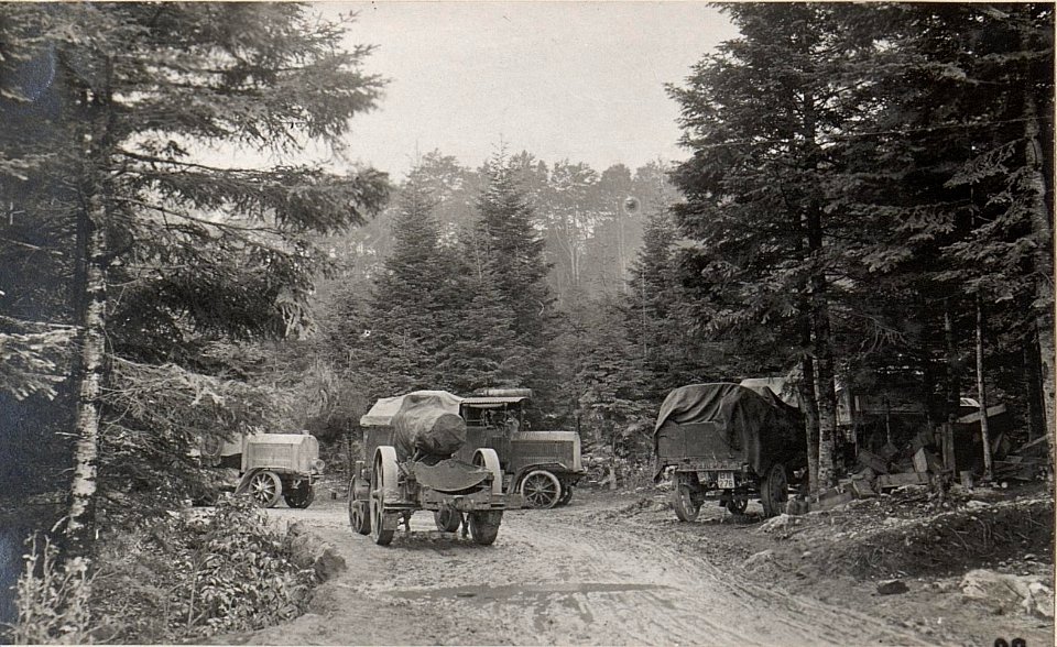 Geschütztransport bei Nemci.27.8.17. (BildID 15599429)