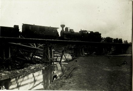 Gesprengte Brücke bei Lubience südl.Stryj. (Umfahrung.) (BildID 15430736)