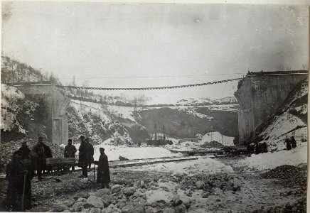 Gesprengte Eisenbahnbrücke ü.d.Piave bei Lentiai. (Länge 270m.) (BildID 15672261)