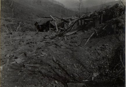 Gesprengte Munitionsbaracke, Mulde von S.Marco. (Anfang April 1918.) (BildID 15664460) photo