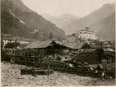 Gesprengte itl.Magazine in Chiusaforte. (BildID 15507465)