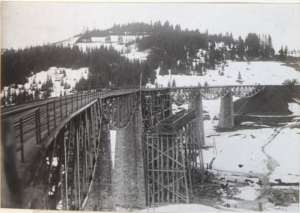 Gesprengter Eisenbahnviadukt in Oporcec (BildID 15439847)