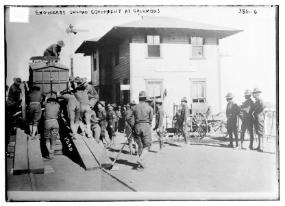 Engineers unload equipment at Columbus, (New Mexico) LCCN2014701311