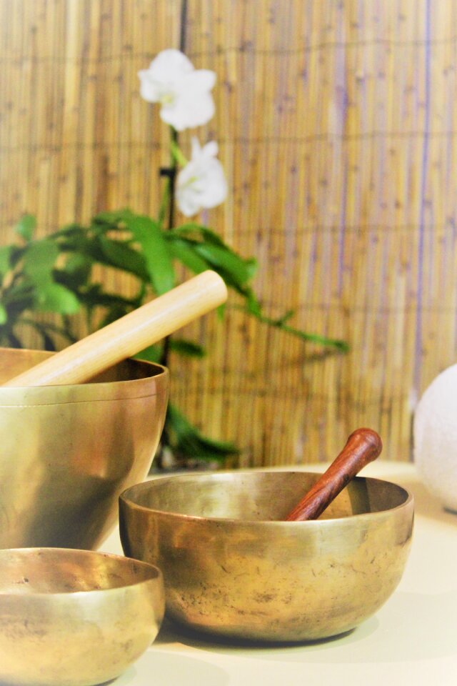Massage sound massage oriental traditional