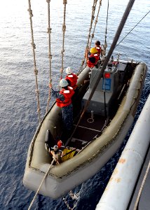 Engineering exercises 130906-N-TO979-025