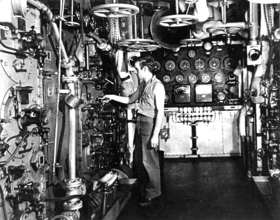Engineering space aboard USS South Dakota (BB-57), 1944