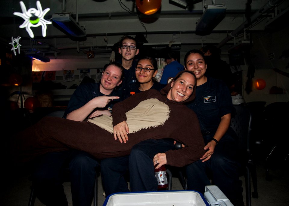 Engineering Department holds holiday party aboard USS Carl Vinson 141031-N-WD464-113