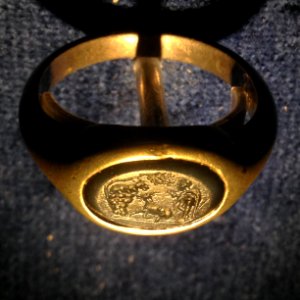 Engraved signet ring with pastoral scene - Freud Museum London