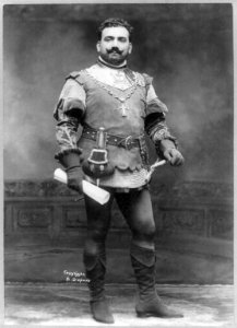 Enrico Caruso, 1873-1921, full-length portrait, standing, facing front, in costume LCCN2005680273