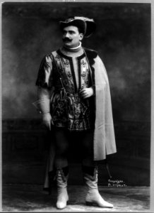 Enrico Caruso, 1873-1921, full-length portrait, facing left, in costume LCCN2005680277