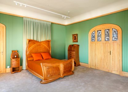 Ensemble de chambre à coucher V84.1-9