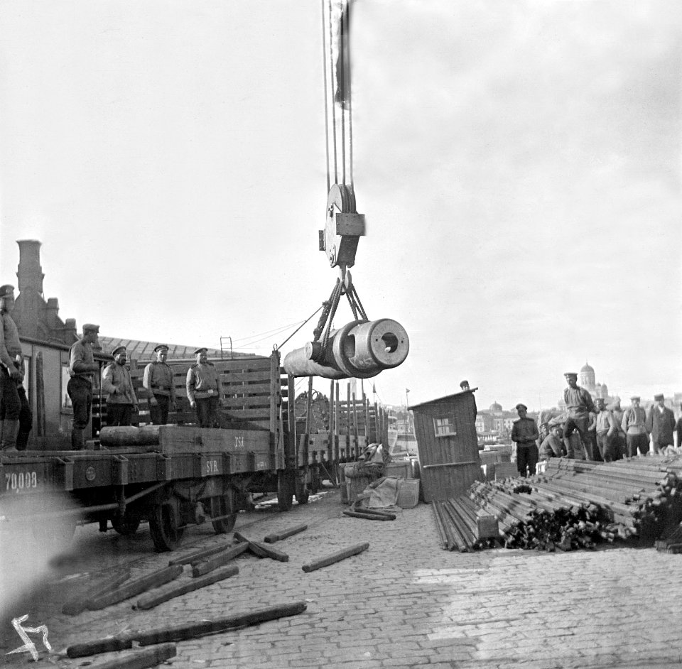 Ensimmäinen maailmansota - N1822 (hkm.HKMS000005-00000172)