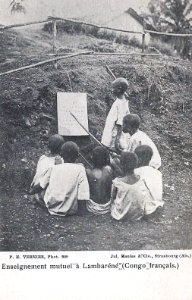 Enseignement mutuel à Lambaréné