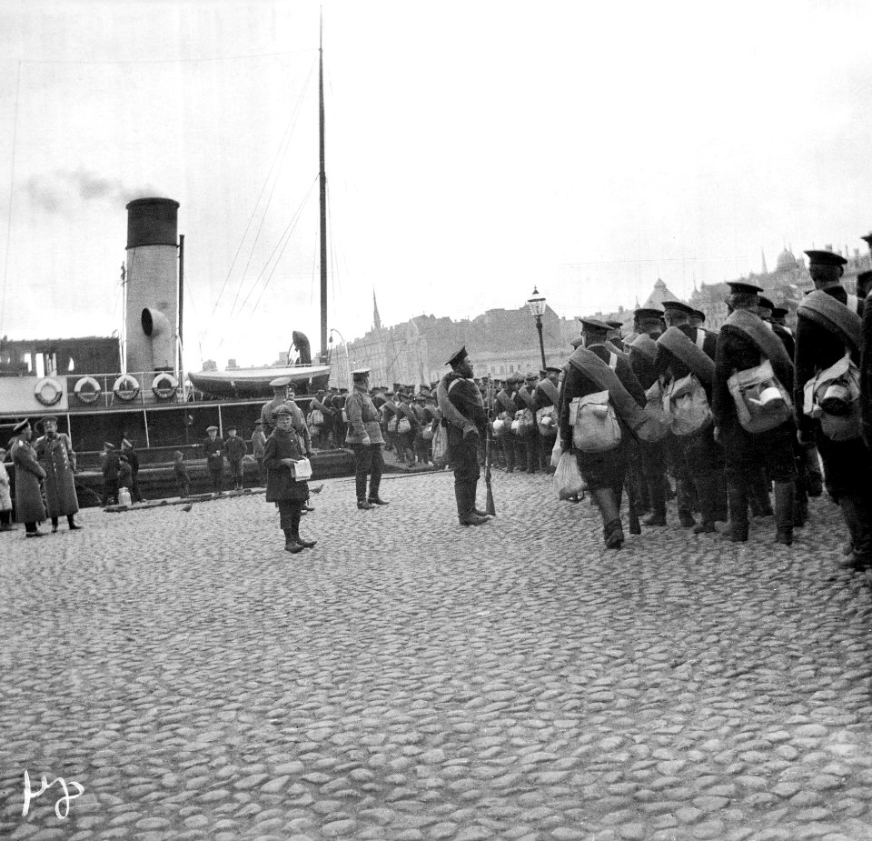 Ensimmäinen maailmansota - N2108 (hkm.HKMS000005-000001jv)
