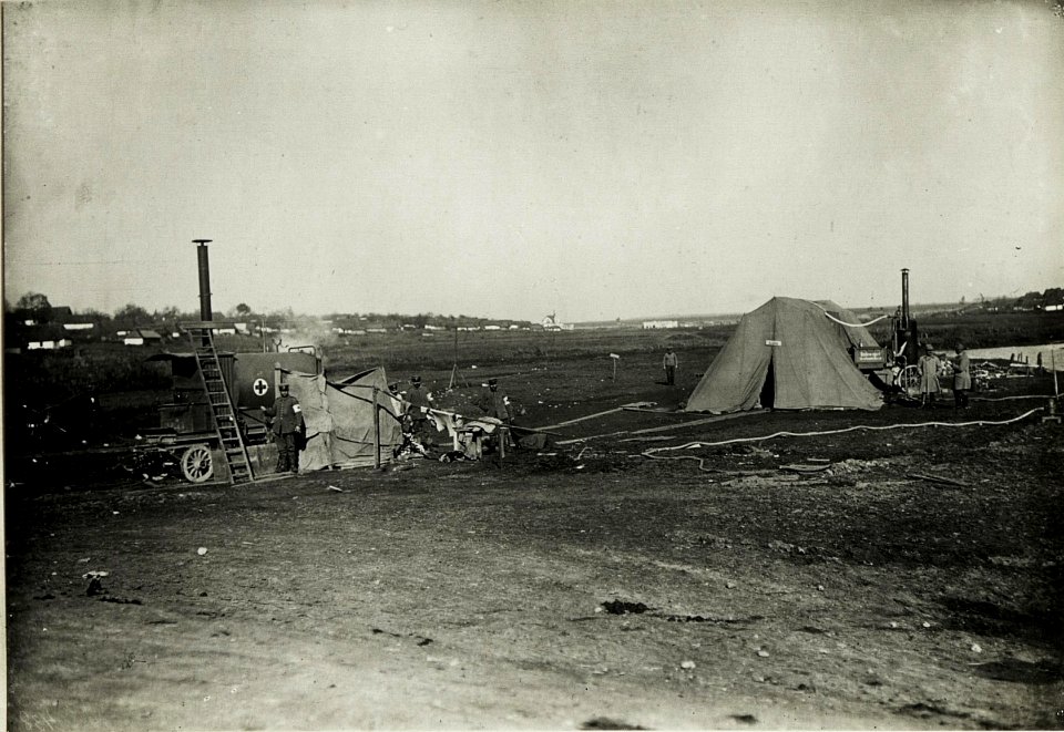 Entlausungsanstalt bei Plotycza.Gesammtansicht II (BildID 15432756)
