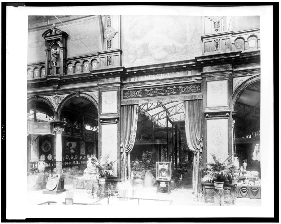 Entrance to the Belgian exhibit, Palace of Diverse Industries, Paris Exposition, 1889 LCCN92520455