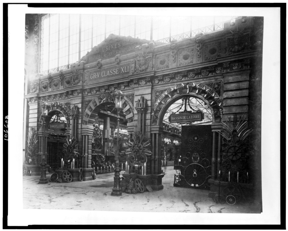 Entrance to the metallurgical exhibit, Palace of Diverse Industries, Paris Exposition, 1889 LCCN92520520