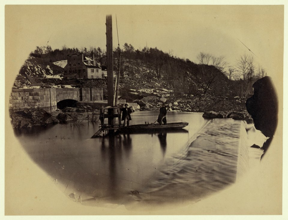 Entrance to Washington Water Works, Great Falls, Potomac River LCCN2005689632