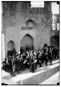 Entry of Field Marshall Allenby, Jerusalem, December 11, 1917. Franciscan monk reading the proclamation in French LOC matpc.00172
