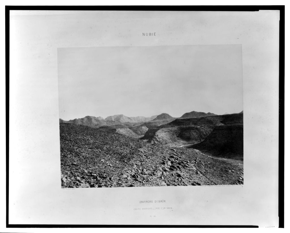 Environs d'Ibrîm - chaine arabique - vue d'un ravin - Félix Teynard phot. LCCN2001695387