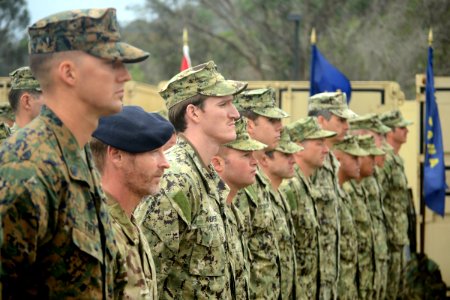 EODMU-1 change of command 131115-N-FN215-087