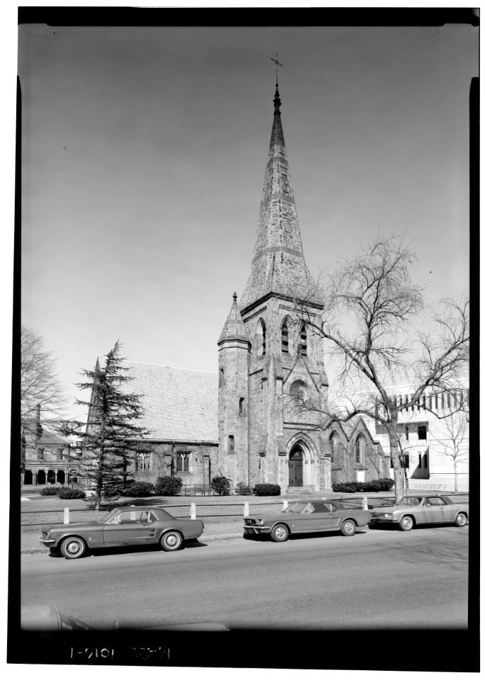 Episcopal Divinity School, Cambridge, MA - 080049pu