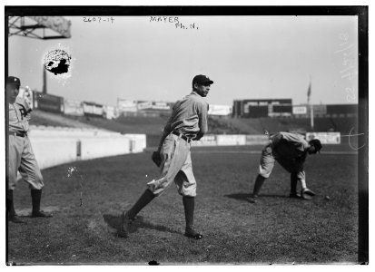 Eppa Rixey, Philadelphia NL, at left, Erskine Mayer, Philadelphia NL, at center, and unknown player at right at the Polo Grounds, New York LCCN2014692261