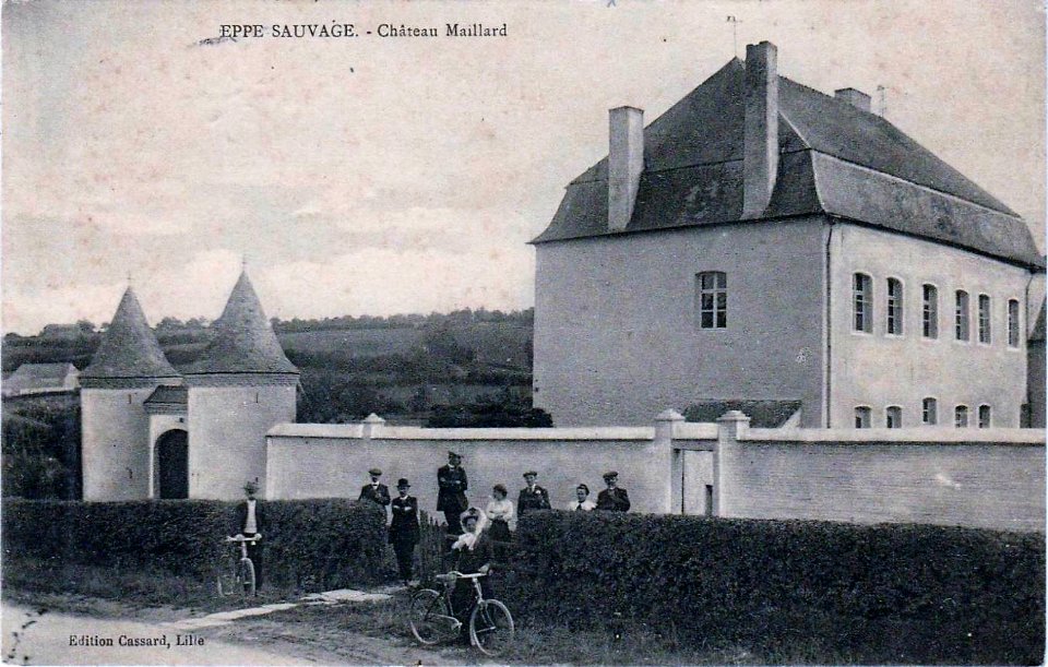 Eppe-Sauvage (Nord, Fr) old postcard Château Maillard (4)
