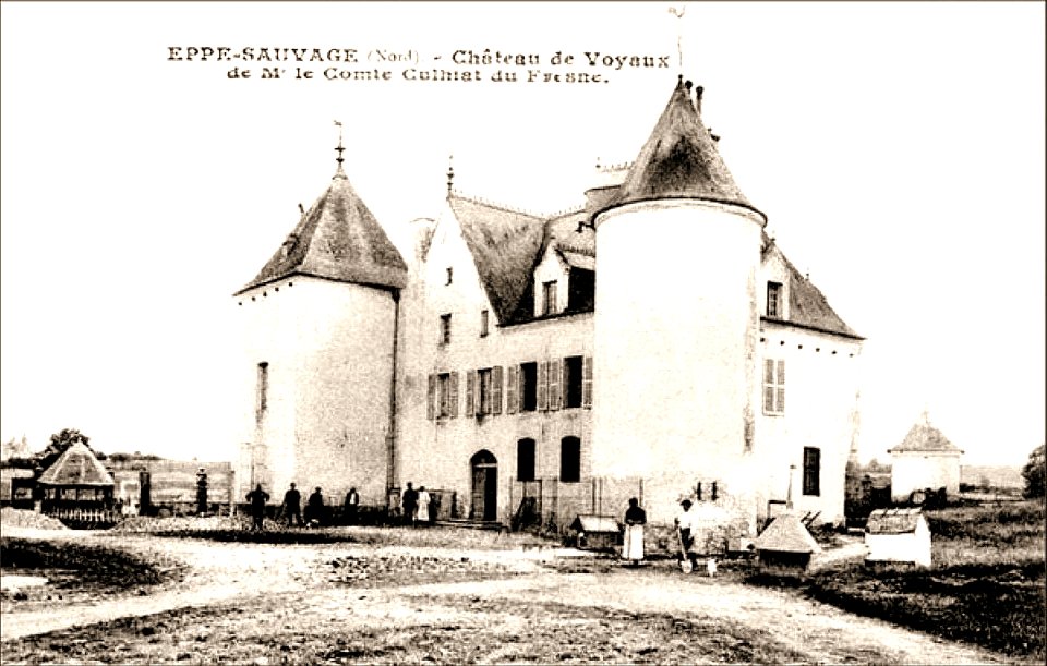 Eppe-Sauvage-chateau voyaux cp-ancienne (2)
