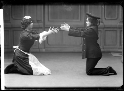Erik Berglund and Karin Edwertz in Kapten Grant och hans barn at Östermalmsteatern 1908 - SMV - NB058