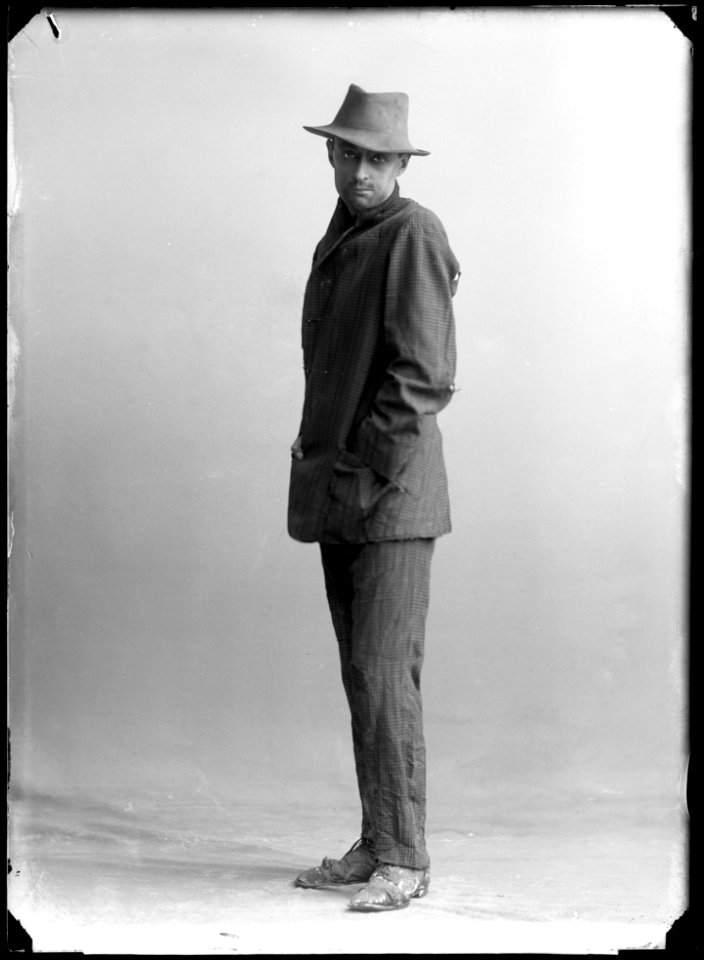 Erik Wettergren in Vildfåglar at Intima teatern 1913 - SMV - NV080