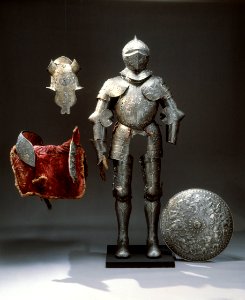 Erik XIVs rustning från 1562 - Livrustkammaren - 38845 photo