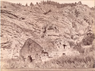 Ermakov. 1883. Тисел. Развалины церкви близ Ацхура