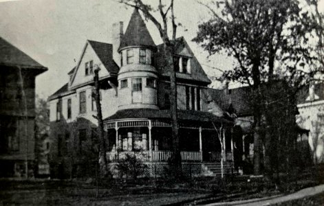 Ernest Hemingway 449 Oak Park Ave