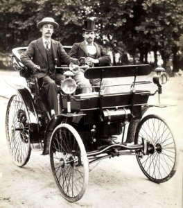 Ernest Archdeacon en 1894 sur Peugeot type 3