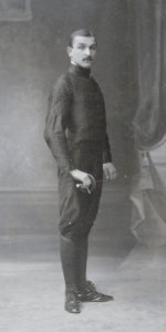 Ernst Königsgarten als Fechter