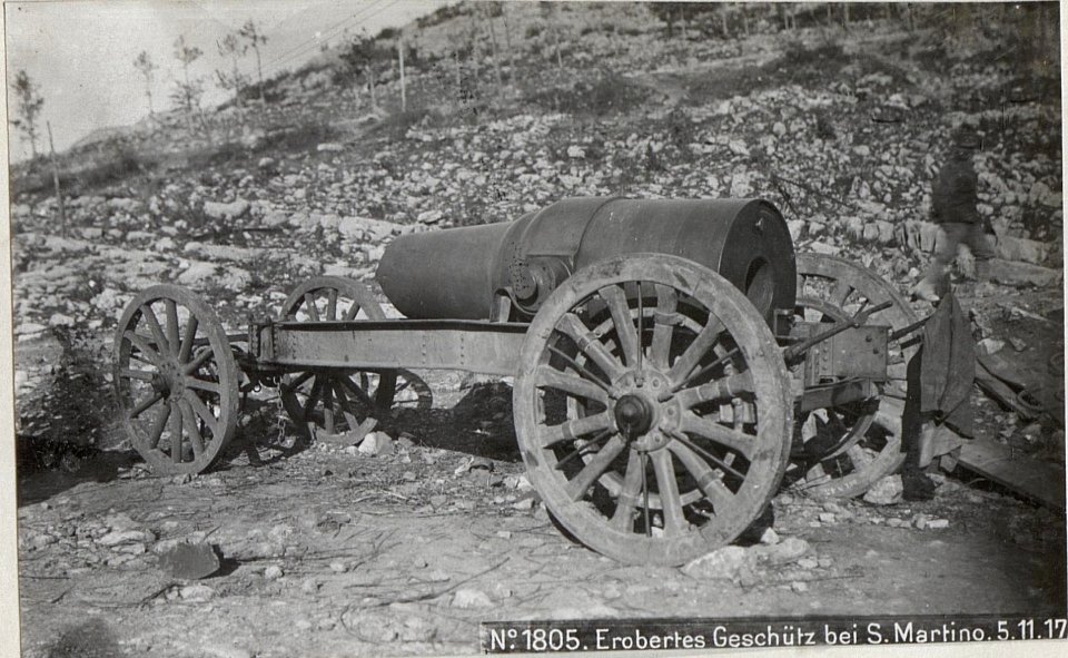 Erobertes Geschütz bei S.Martino.5.11.17. (BildID 15609062)