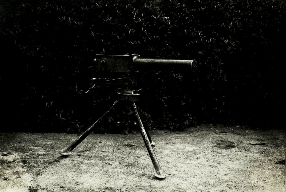 Erobertes italienisches Maschinengewehr. (BildID 15587609)