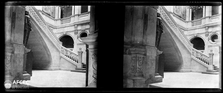 Escala d'honor de l'Ajuntament de Barcelona (AFCEC GAUSACHS B 09920)