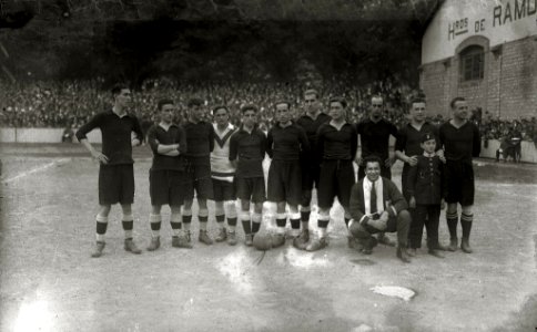 Escenas de la final de Campeonato de España en el campo de Atotxa entre los equipos del Real Unión y Real Madrid (1-0) (18 de 18) - Fondo Car-Kutxa Fototeka