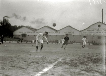 Escenas de la final de Campeonato de España en el campo de Atotxa entre los equipos del Real Unión y Real Madrid (1-0) (16 de 18) - Fondo Car-Kutxa Fototeka