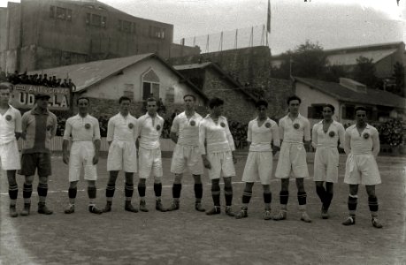 Escenas de la final de Campeonato de España en el campo de Atotxa entre los equipos del Real Unión y Real Madrid (1-0) (9 de 18) - Fondo Car-Kutxa Fototeka