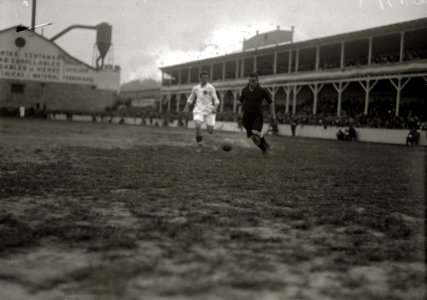 Escenas de la final de Campeonato de España en el campo de Atotxa entre los equipos del Real Unión y Real Madrid (1-0) (13 de 18) - Fondo Car-Kutxa Fototeka