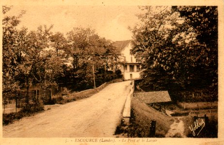 Escource - Le Pont et Le Lavoir