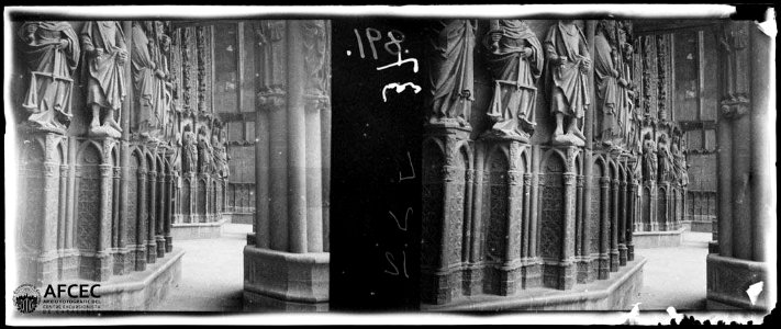 Escultures del portal principal de la catedral de Lleó