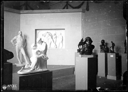 Escultures exposades al museu de reproduccions del Palau de Belles Arts de Barcelona per l'Exposició Universal de Barcelona del 1888 (AFCEC MORELLO A 7526) photo