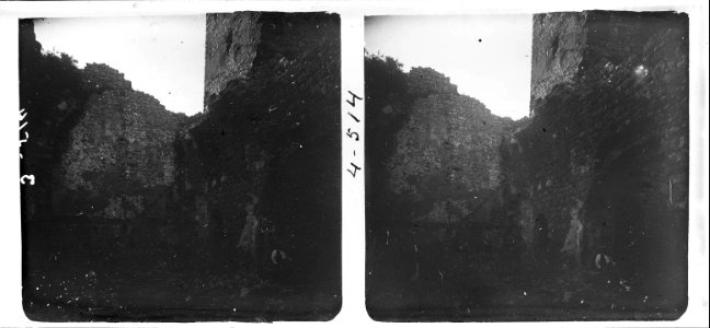 Església en ruïnes del castell de Gósol
