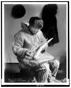 Eskimo ivory carver LCCN90711650