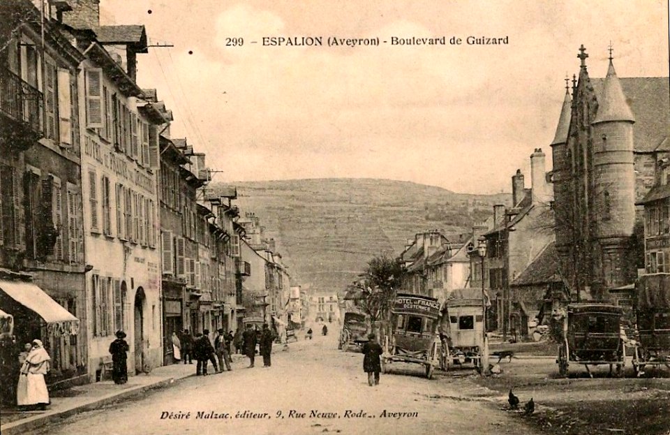 Espalion - Boulevard de Guizard 1