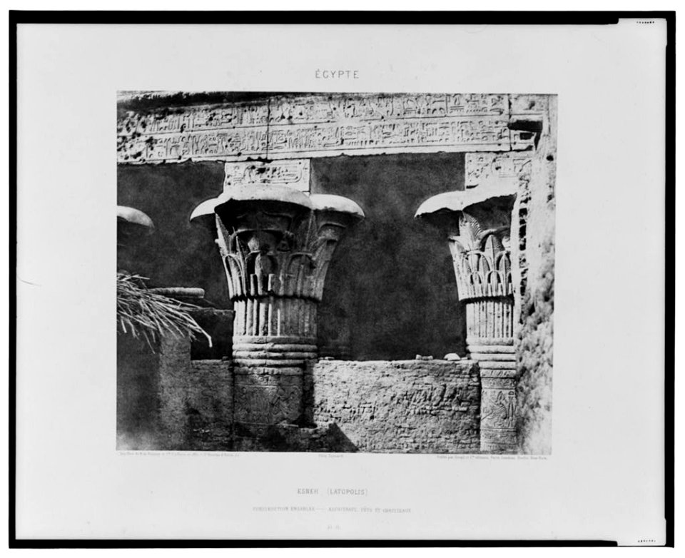 Esneh (Latopolis) - construction ensablée - architrave, futs et chapiteaux - Félix Teynard. LCCN2001695314